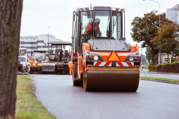 Best Driveway Paving Contractor  in Biola, CA